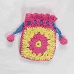 Pouch Serut Bunga (Quaint Posies) Crochet/Rajut - Pink Kuning